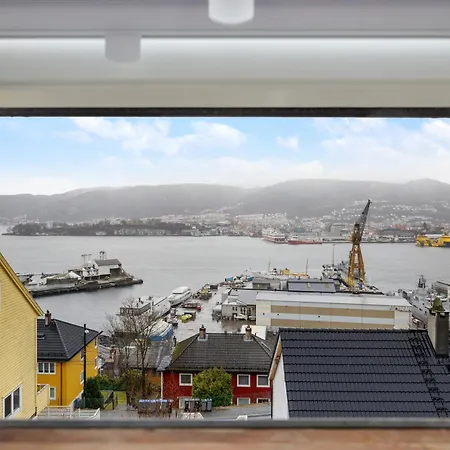 Stunning Views - Free Parking - Private Terrace Appartement *