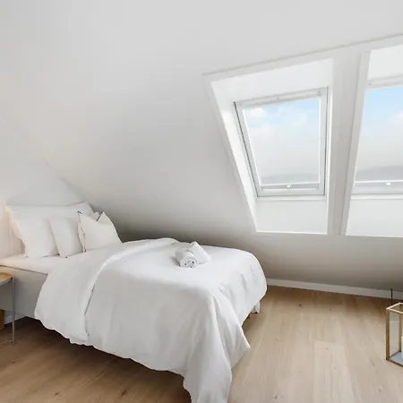 Appartement Stunning Views - Free Parking - Private Terrace Bergen