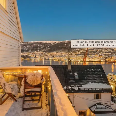 Stunning Views - Free Parking - Private Terrace * Bergen